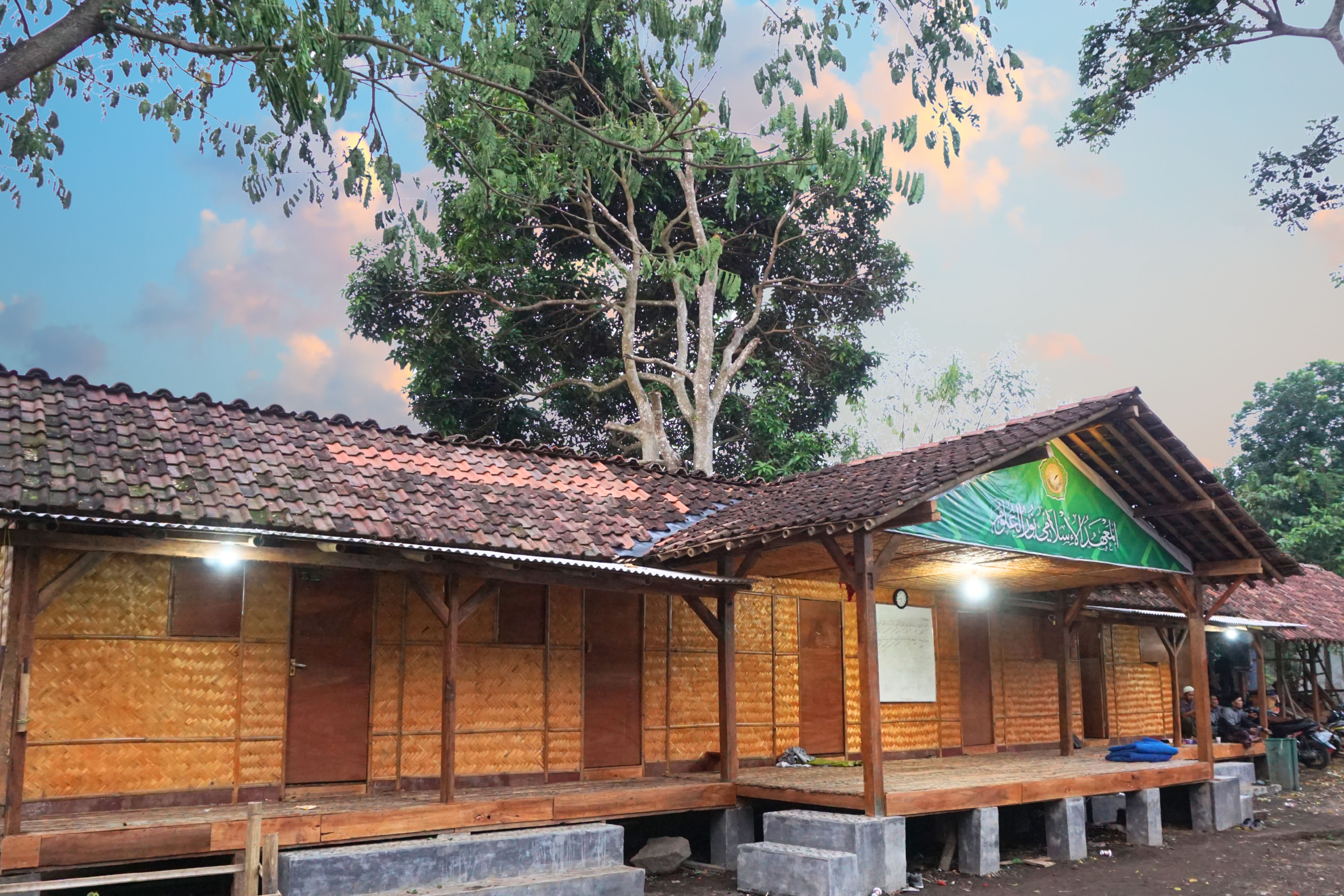 Fasilitas Pondok Pesantren